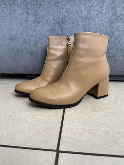 Шкіряні чоботи / Кожаные сапоги 38-39 розмір