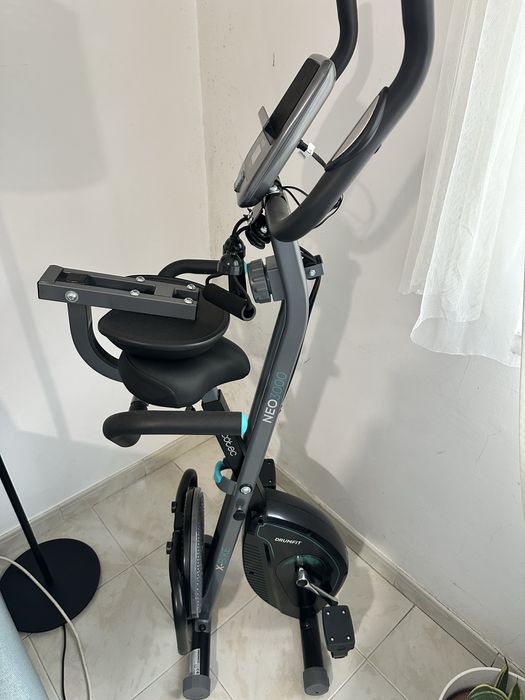Bicicleta ergométrica Cecotec NEO 3000