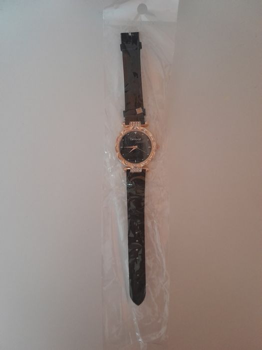 Sprzedam nowy zegarek