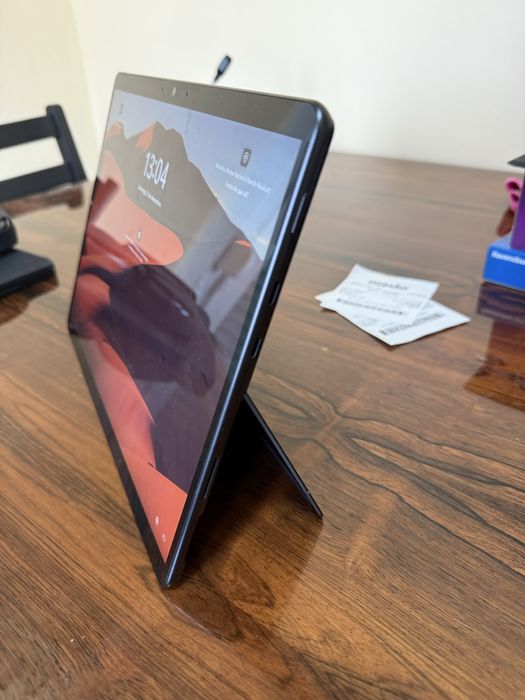 Surface pro 8 com caneta