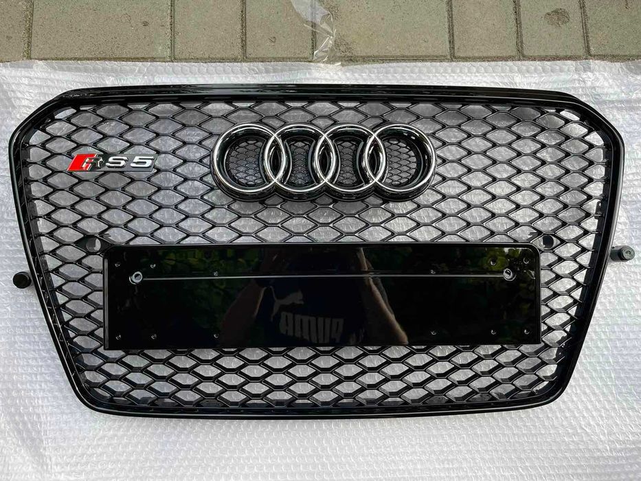 Решетка радиатора Audi A5 8T F5 (2008 - 2019) RS5 S5 Ауді А5 решітка