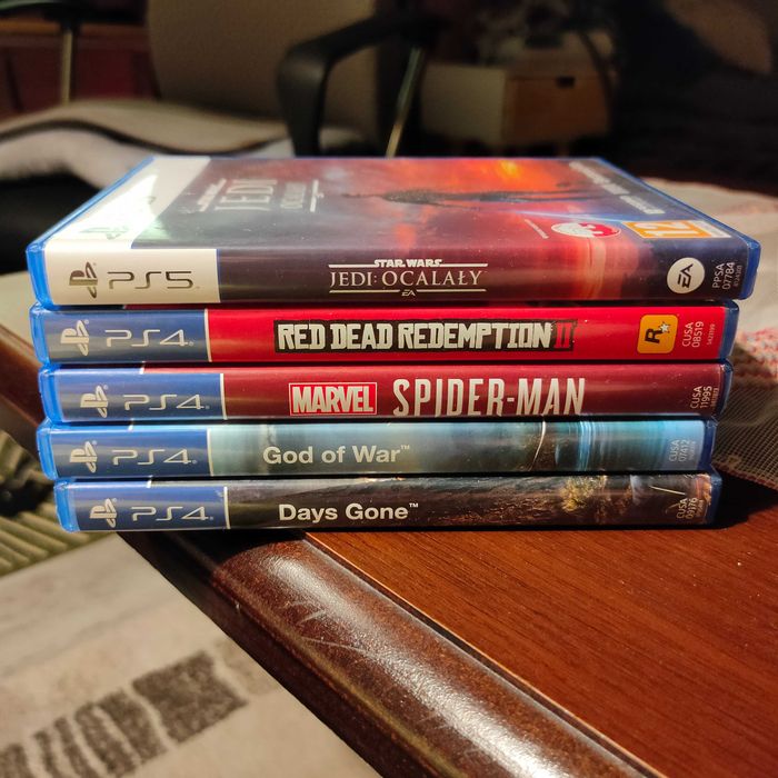 Gry na PS4/PS5 w wersji pudełkowej