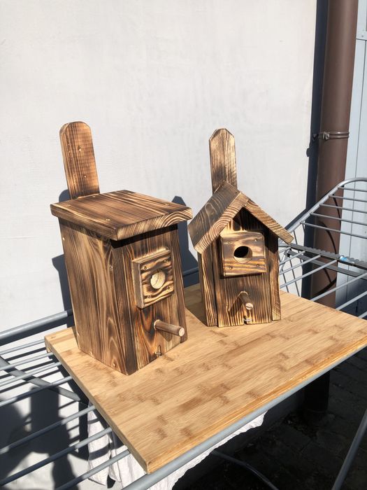 Budki legowe dla ptakow opalone