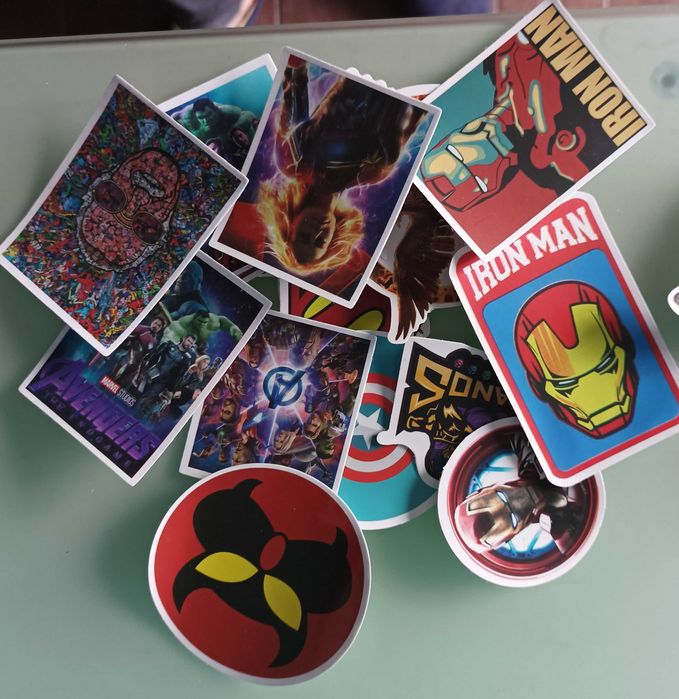 AUTOCOLANTES Marvel Star Wars Varios