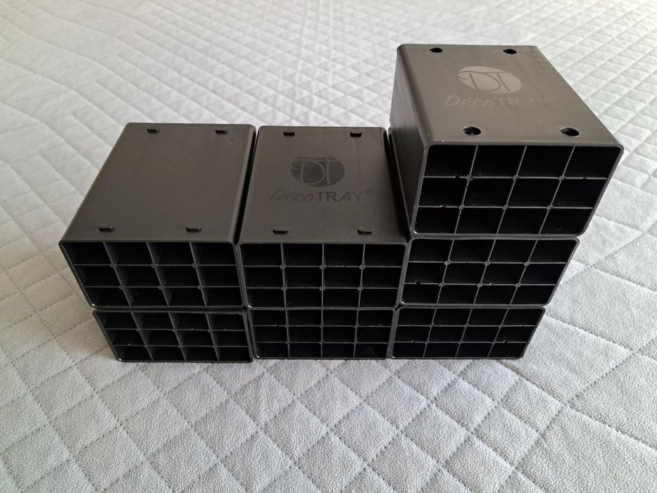 Organizery na markery, 7 sztuk (każdy na 12 markerów)