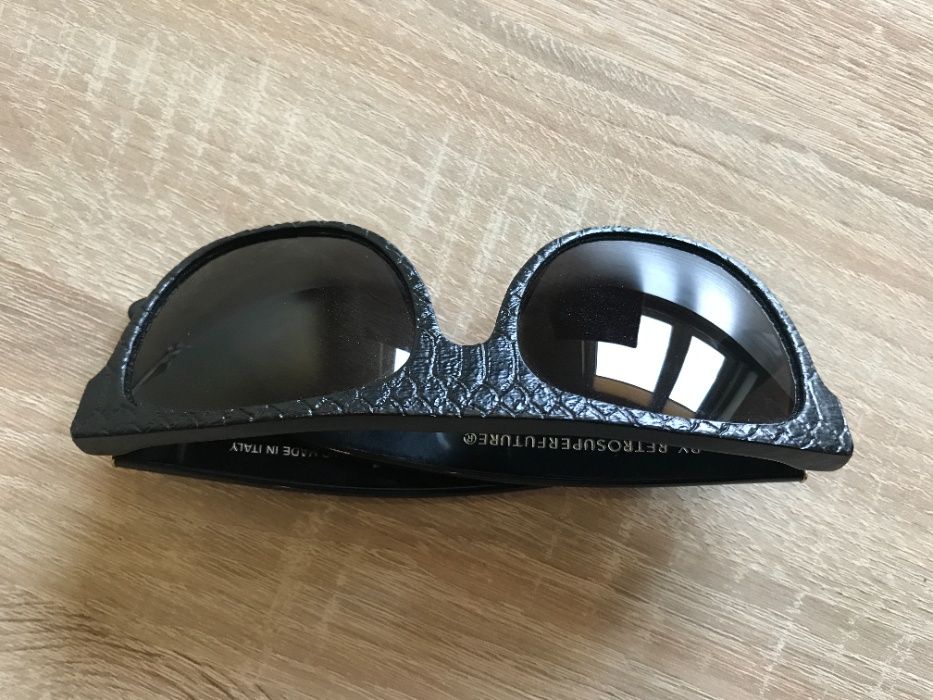 Mega okulary przeciwsłoneczne Retrosuperfuture Hand Made in Italy