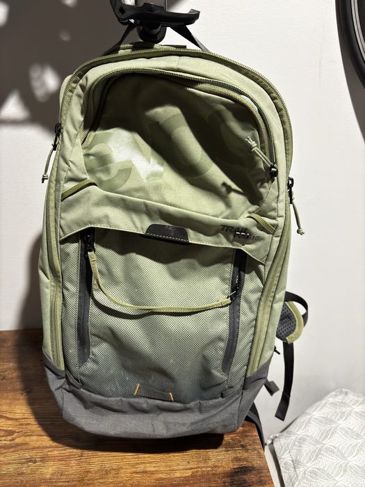 Plecak Evoc Trail Pro 10 roz. S/M oliwkowy