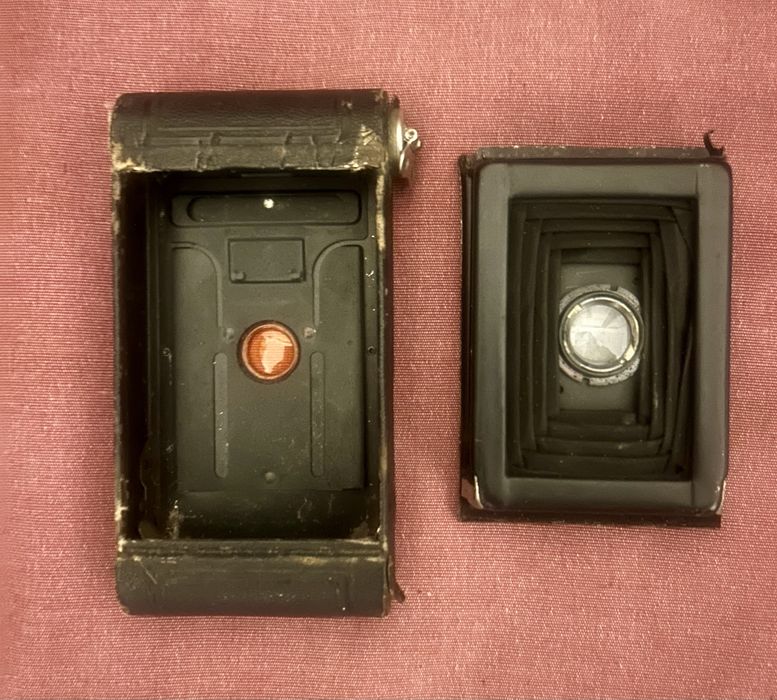 Camera Vest Pocket Kodak Model B