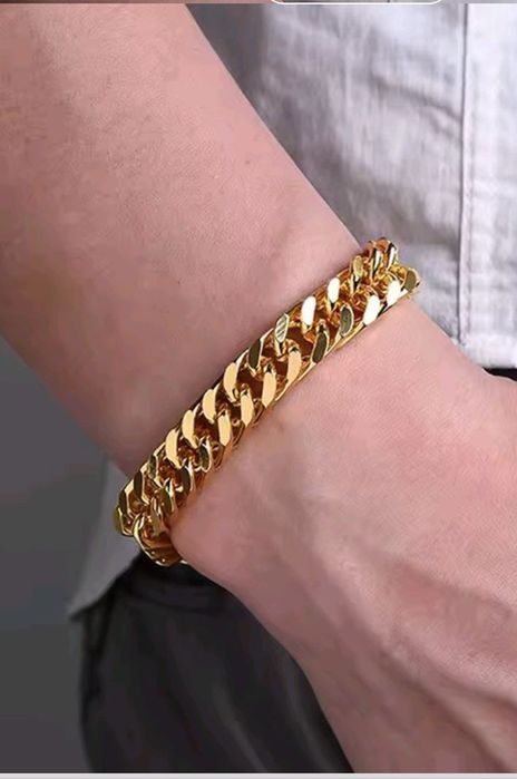 Продам мужской браслет с футляром