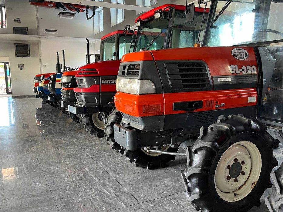 ЯПОНСЬКИЙ Трактор KUBOTA KT-27