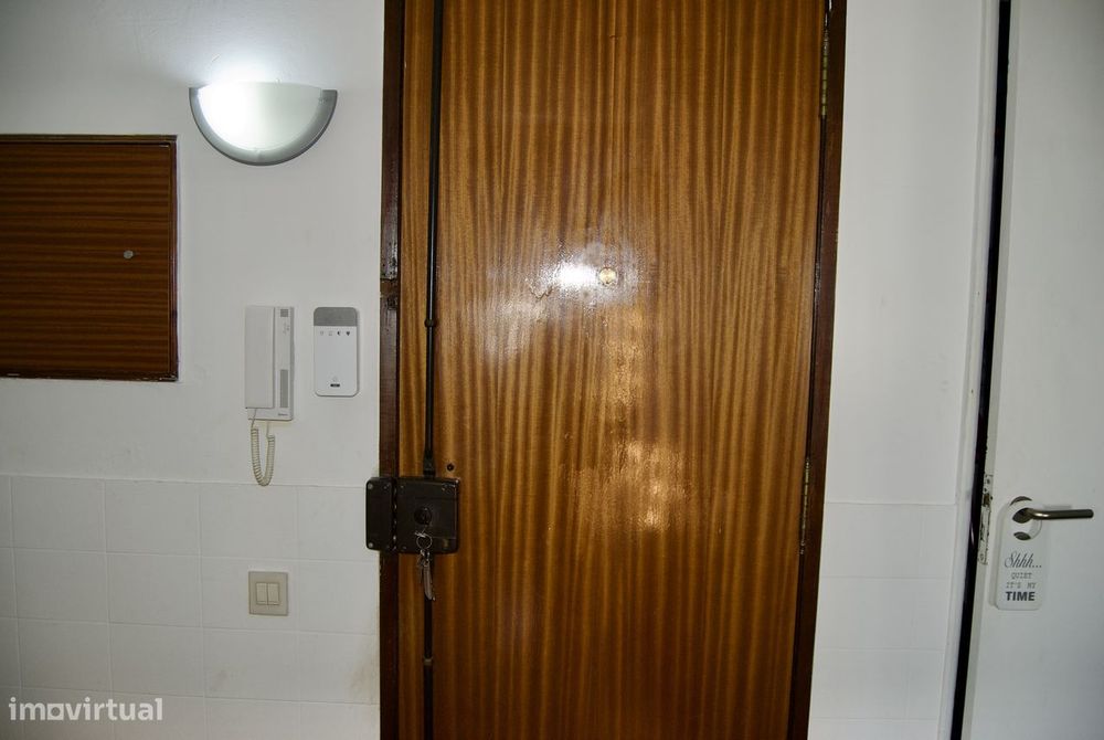 Apartamento T2, totalmente remodelado, no centro de Setúbal!