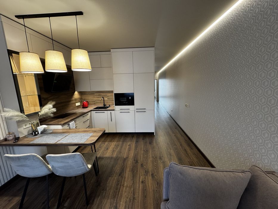 Подобова оренда апартаментів ЖК Вікінг Парк Зелена/Пимоненка/Пасічна