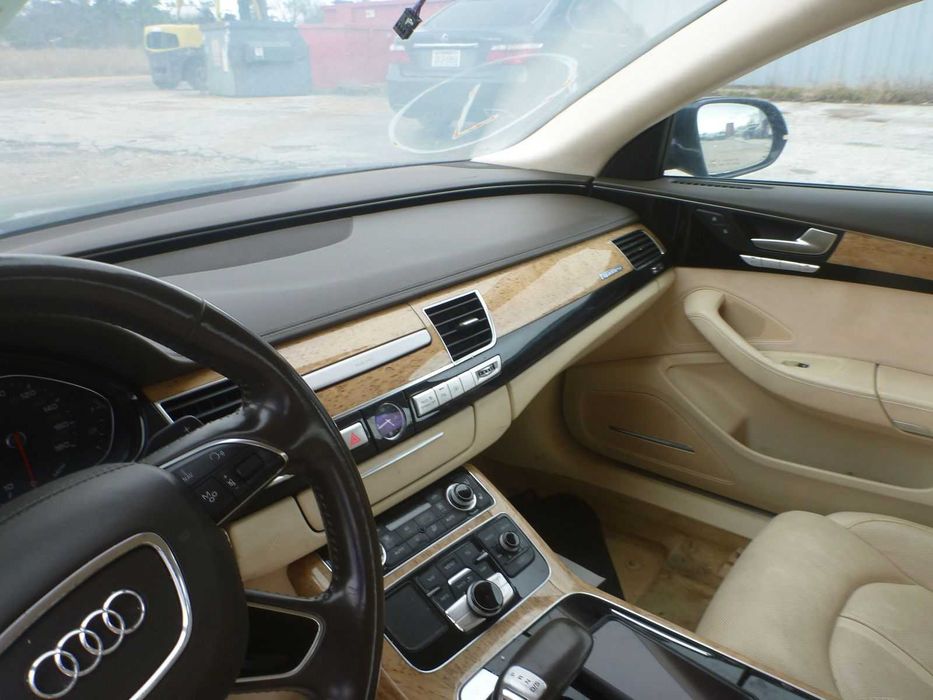 Ауді A8 D4 / Audi A8 D4 шрот б/у двигун АКПП США розбірка