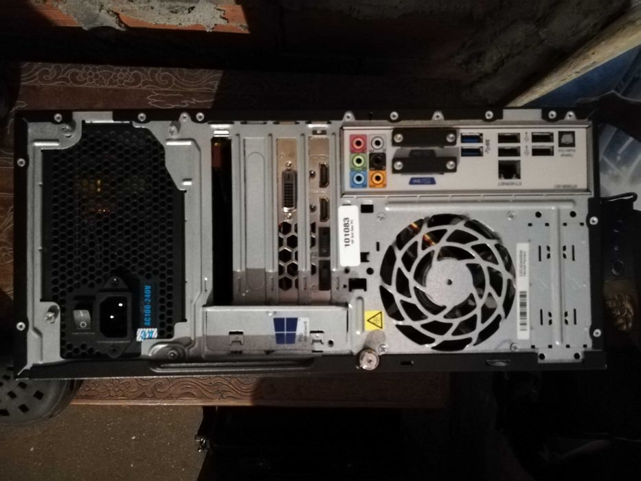 vendo torre computador em bom estado