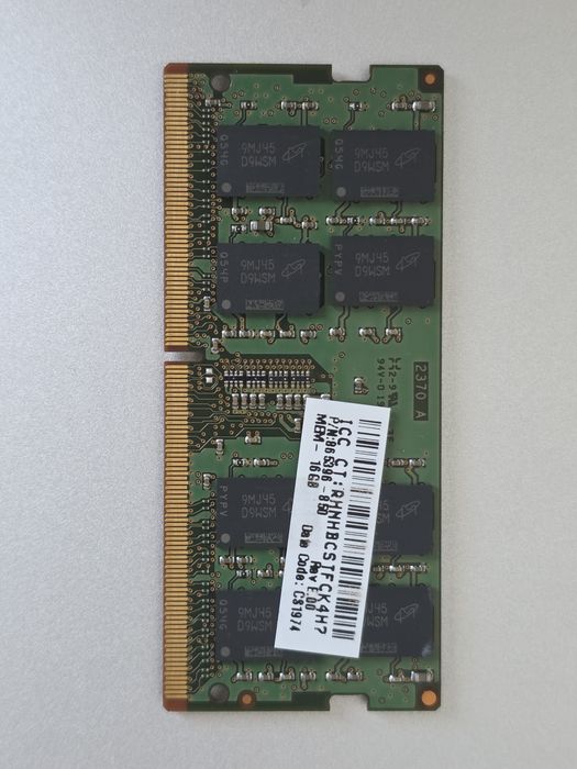 Memória RAM Micron 16GB DDR4 3200AA MTA16ATF2G64HZ