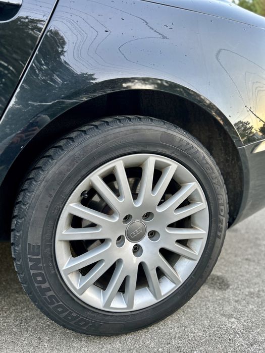 Audi A6 C6.