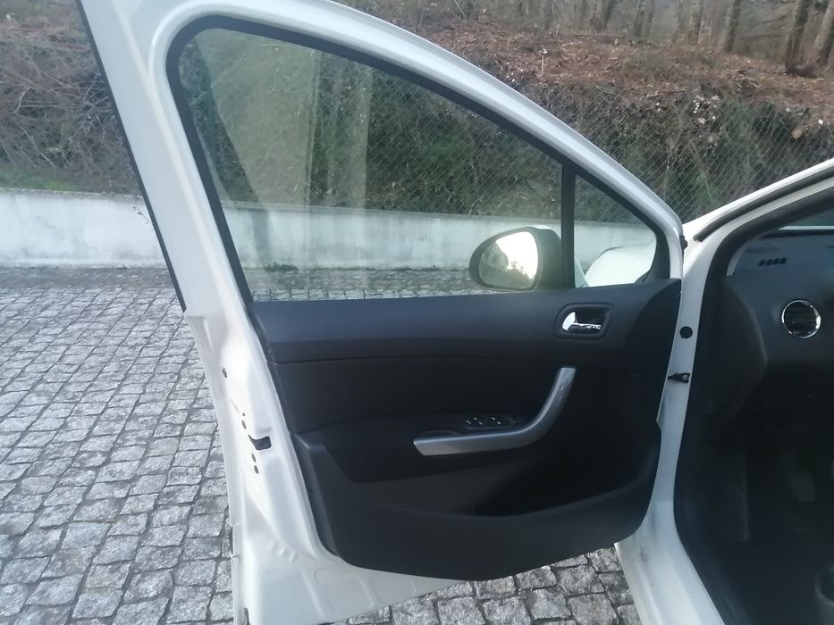 Peugeot 308 sw (GPS)