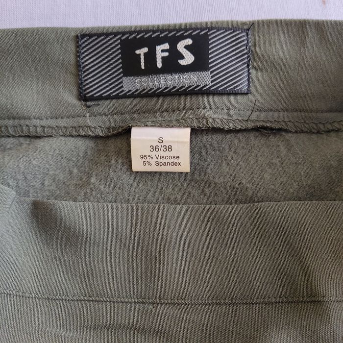 Spodnie khaki-damskie, szerokie dołem,rozm 36/38