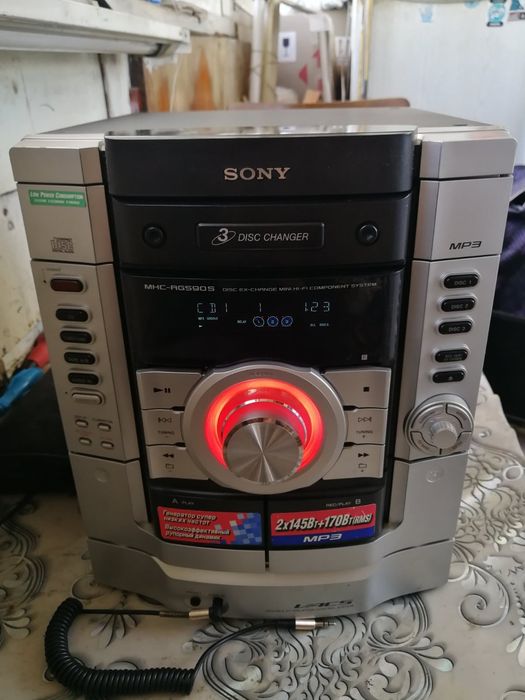 Продам музыкальный центр Sony RG590S