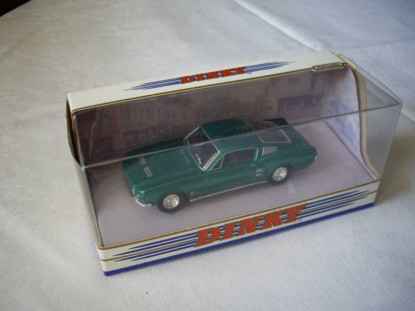 DINKY Matchbox FORD MUSTANG Fast Back Unikat !!!