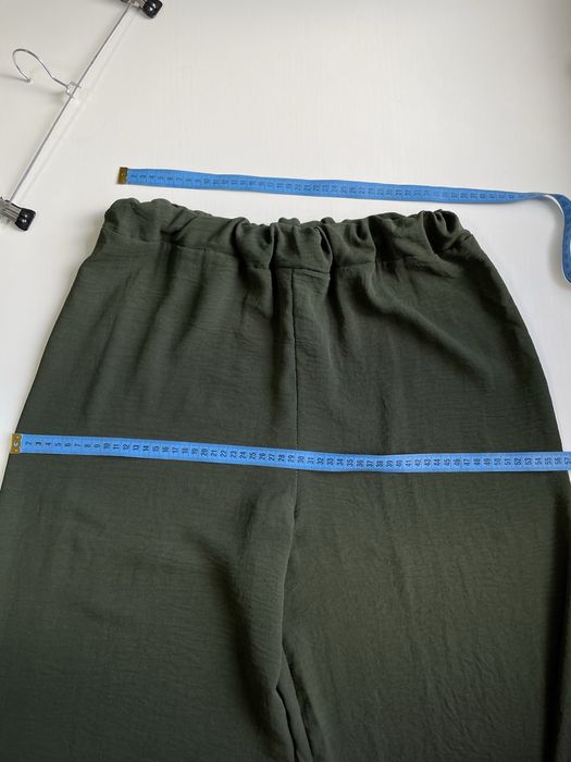 Шикарний костюм Італія L