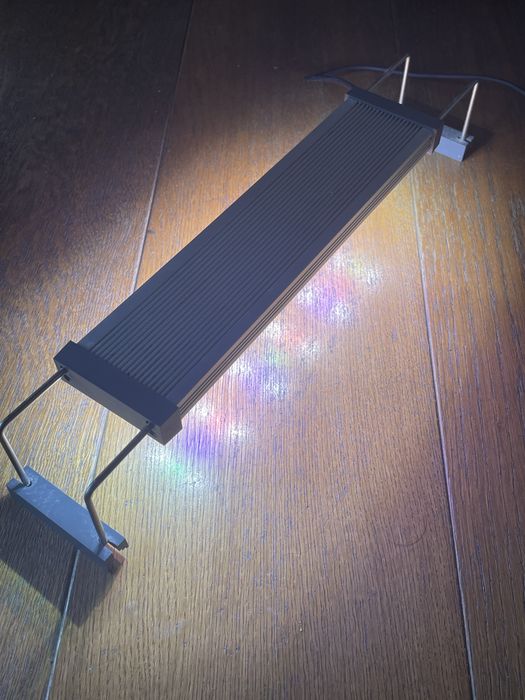 Luz portatil para aquario