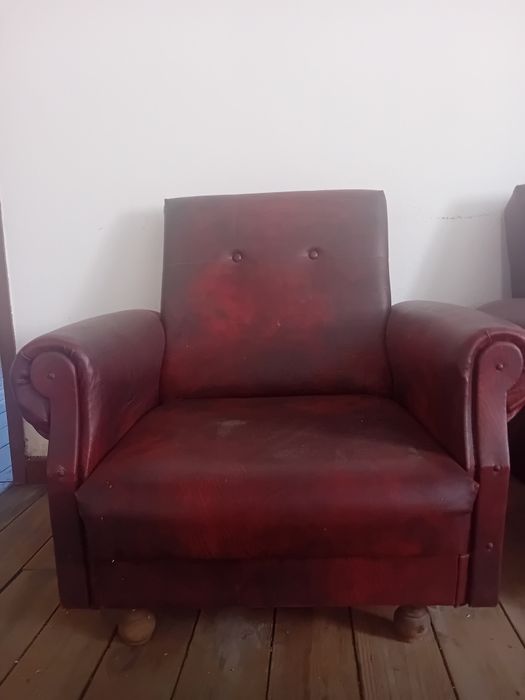 2 sofás poltronas