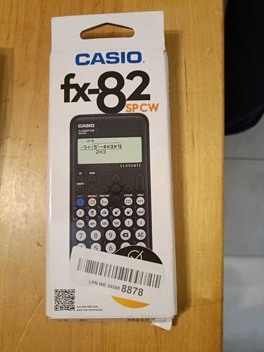calculador casio  fx-82