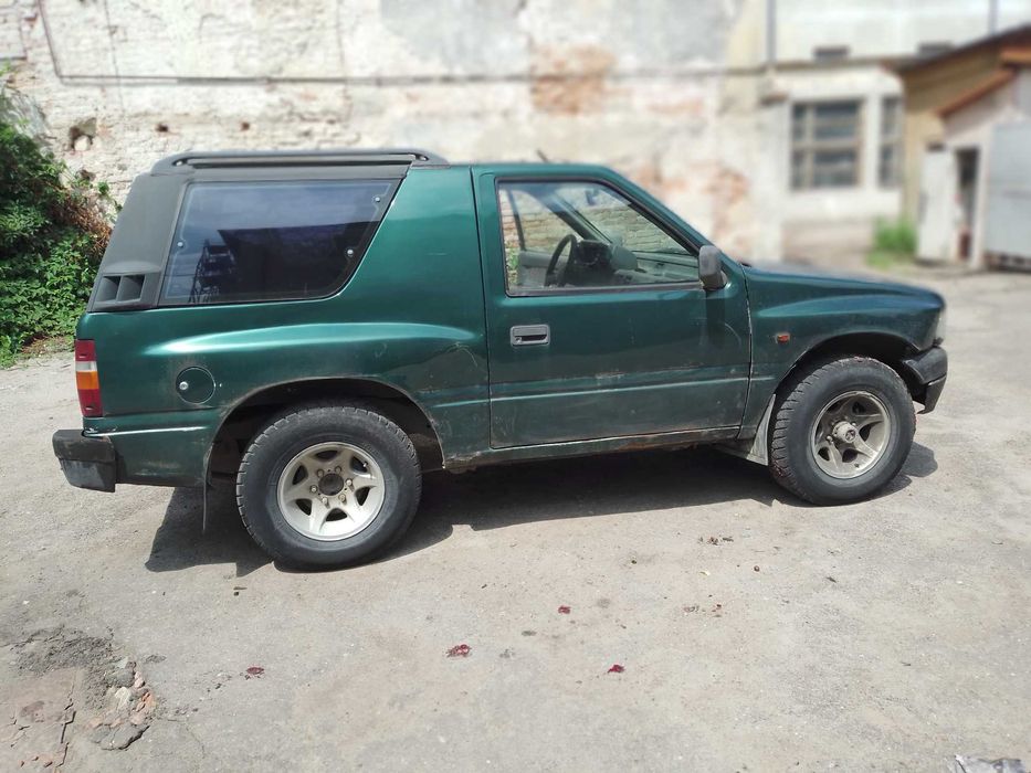 Автомобіль Opel Frontera Sport 4х4