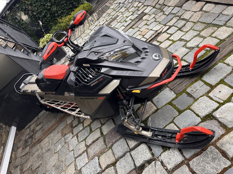 Skidoo Summit850X E-Tec Turbo