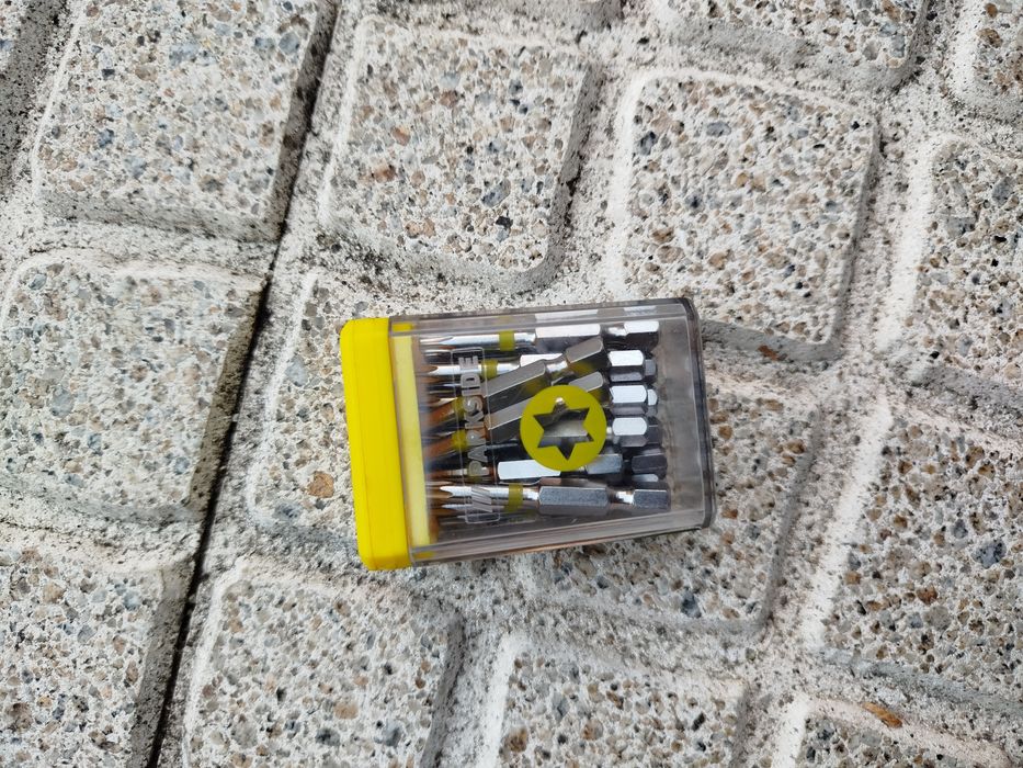 Chaves de torx e estrela