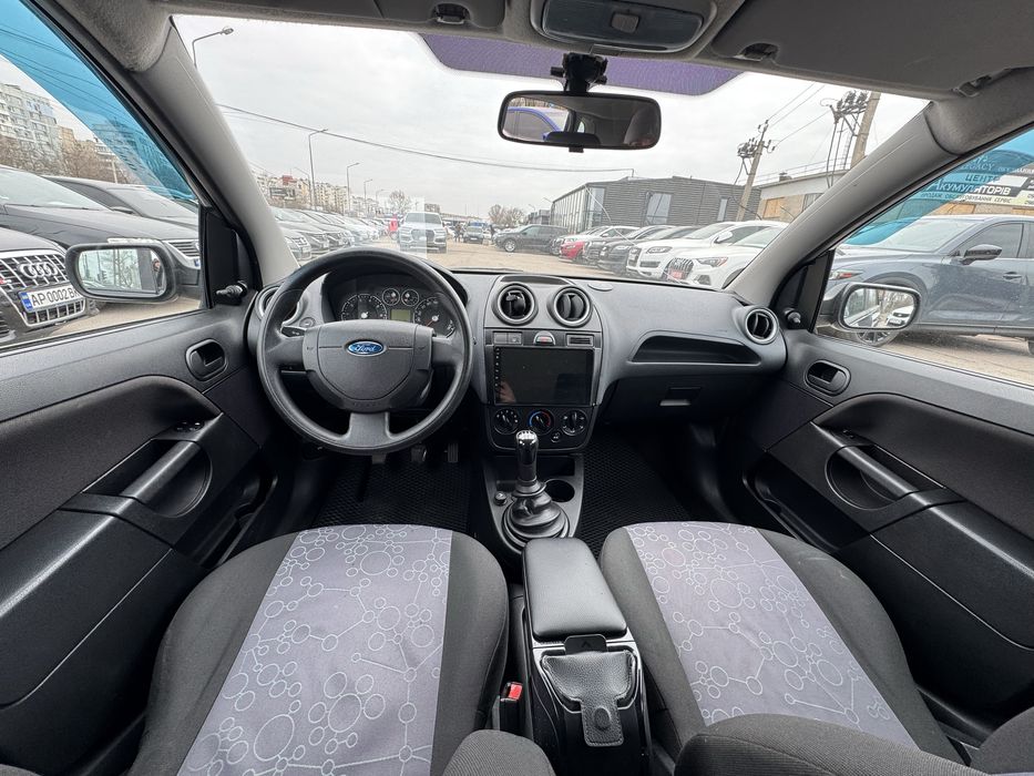 Продам Ford Fiesta