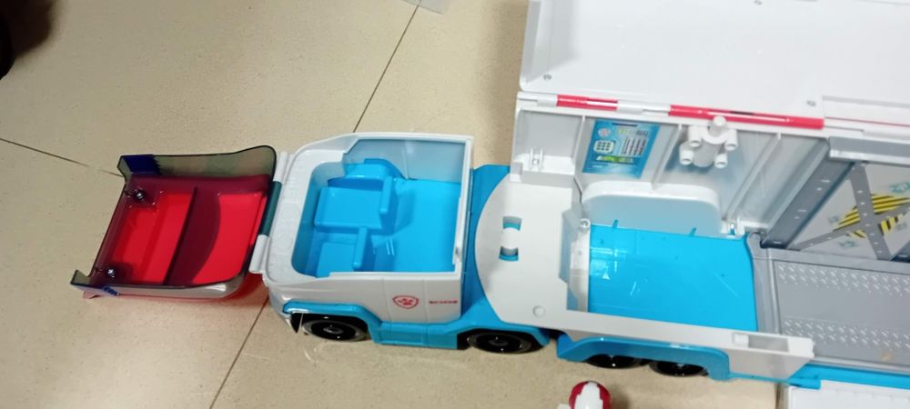 Camião Patrulha Pata