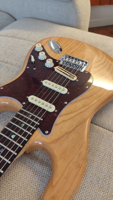 Guitarra Stratocaster American Ash SST/Ash