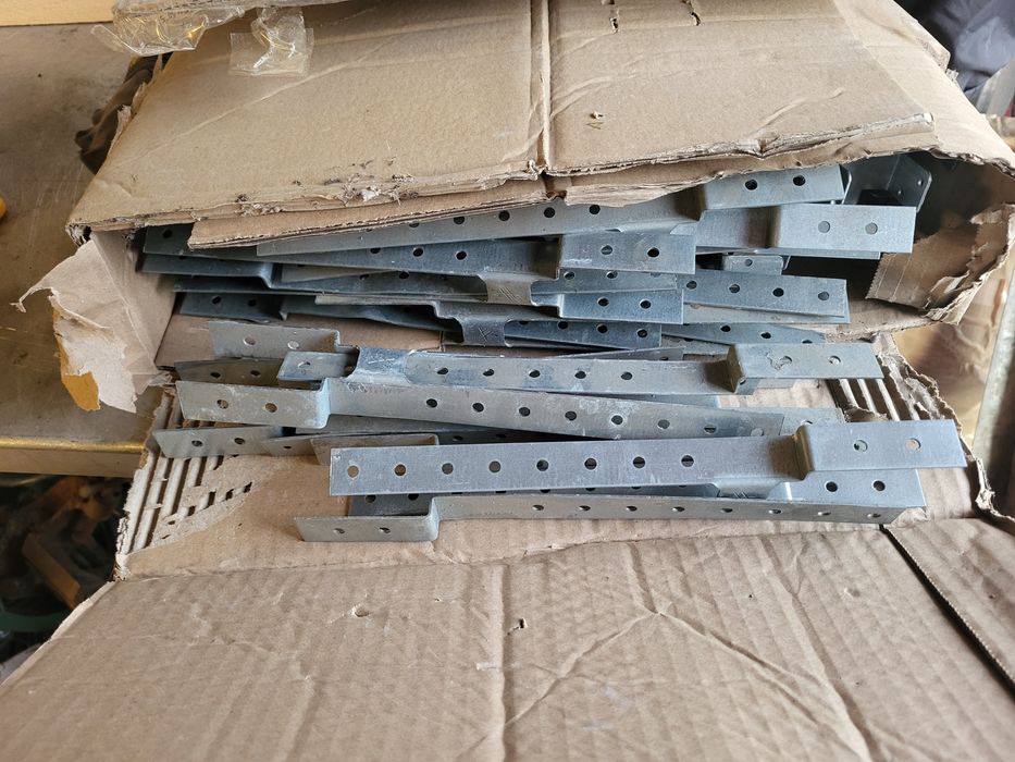 Wspornik łaty blaszka 40x210mm. Parotec