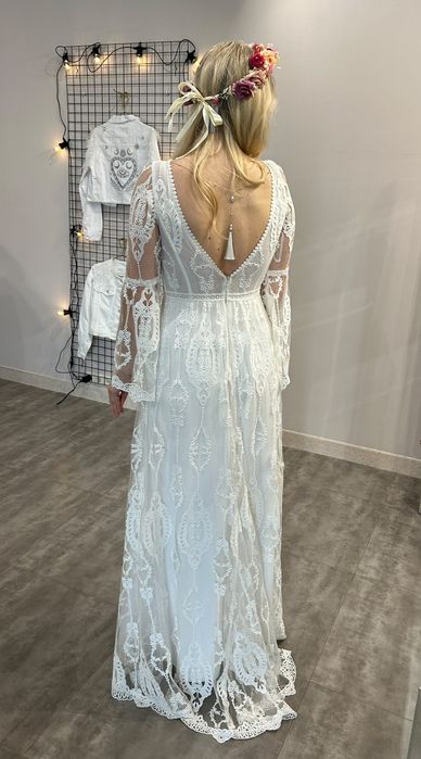 Suknia ślubna w stylu Boho.
