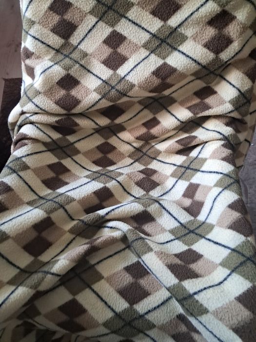 Dwa duże koce w kratę romby brązowy kremowy kaki