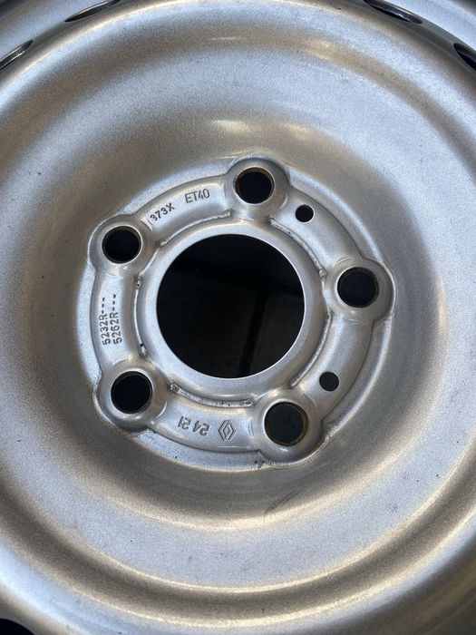 Діски 5 114.3R15 Renault Nissan