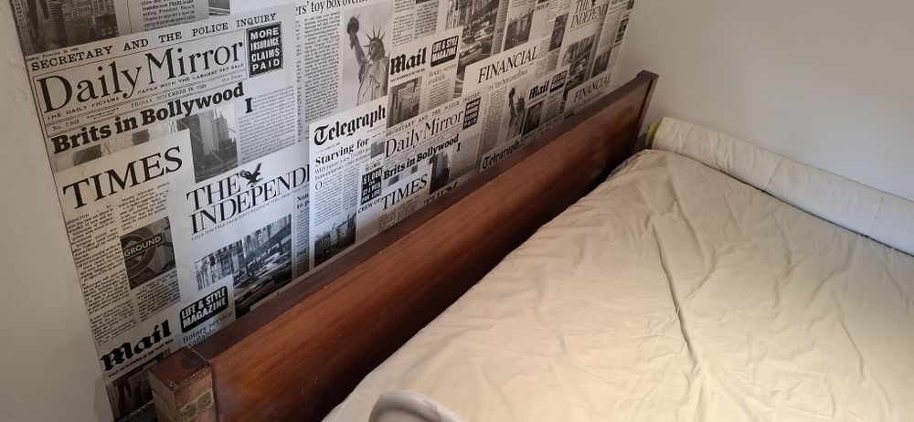 Cama de casal com estrado