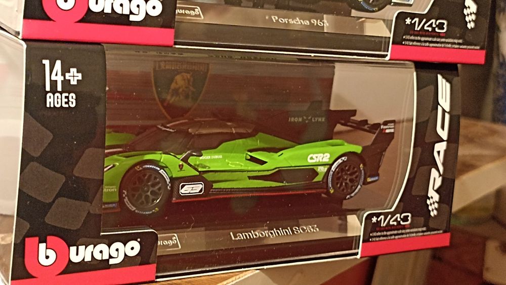 Колекційні моделі 1/43 Lamborghini, Porsche.