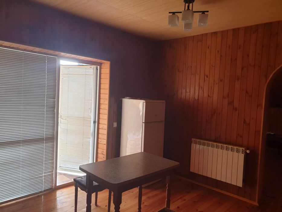 Опенда квартири 12000 всі комунальні сплачує власник