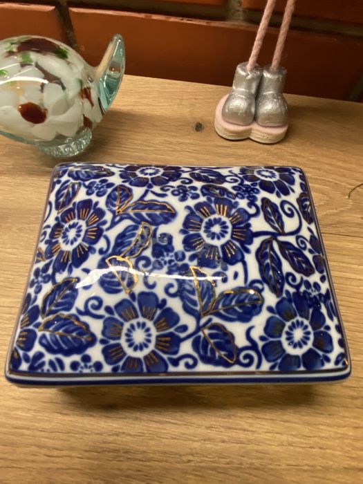 Великолепная шкатулка для украшений кобальт фарфор позолота 24к Япония