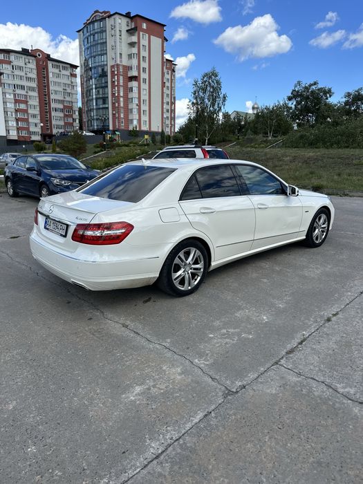 Mercede E250 212
