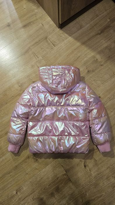 Kurtka 110 przejściowa różowa holo na polarze sinsay