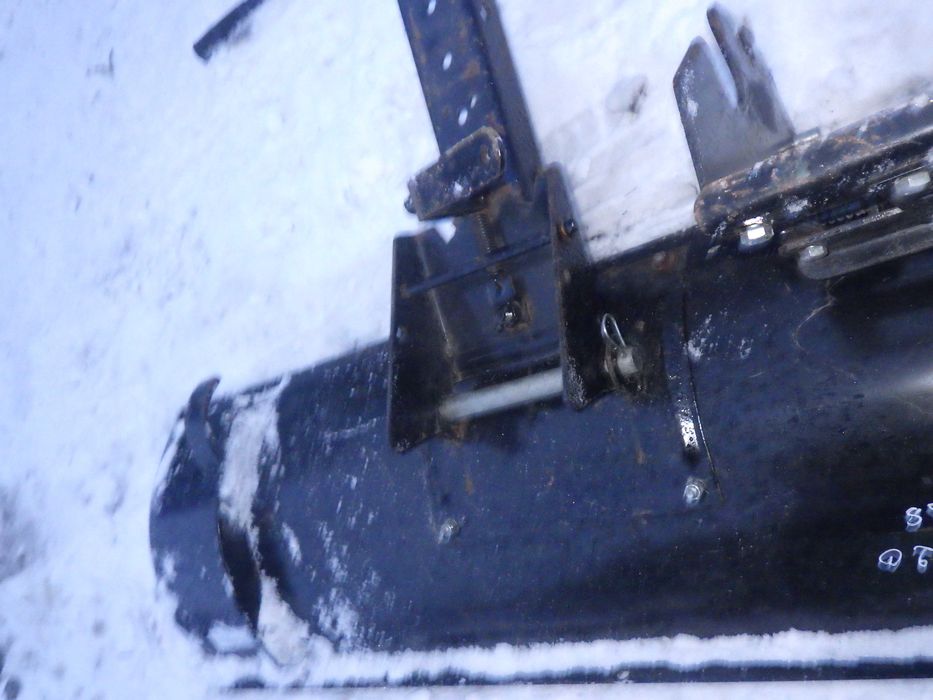 Plug do odsniezania Qad Traktor Blade Kpl Wzmacniany z Dani