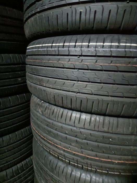 Pneus 205/60/16 Continental