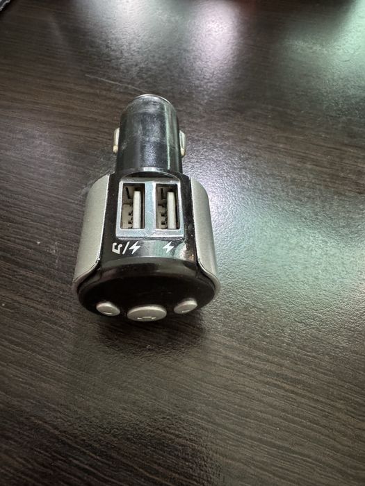 FM трансмиттер Bluetooth + 2 USB зарядки в авто