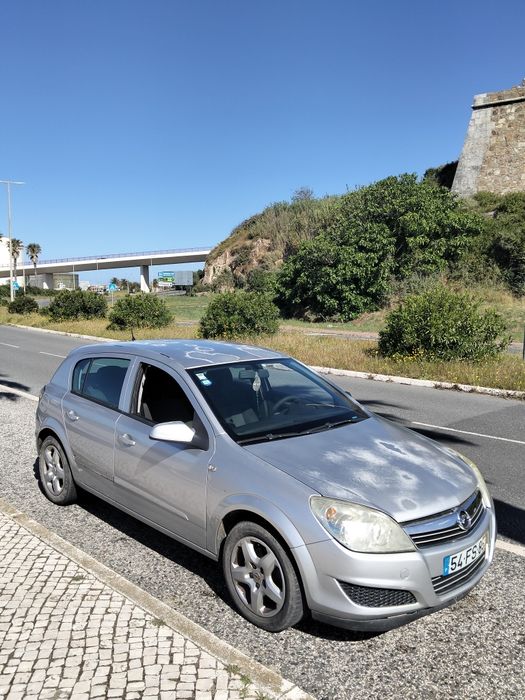 Carro Opel Astra H 2008 

Carro de dia a dia 

Vendo por ter adquirido um mais recente