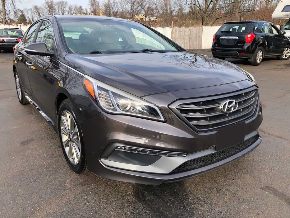 Hyundai Sonata Sport      2017