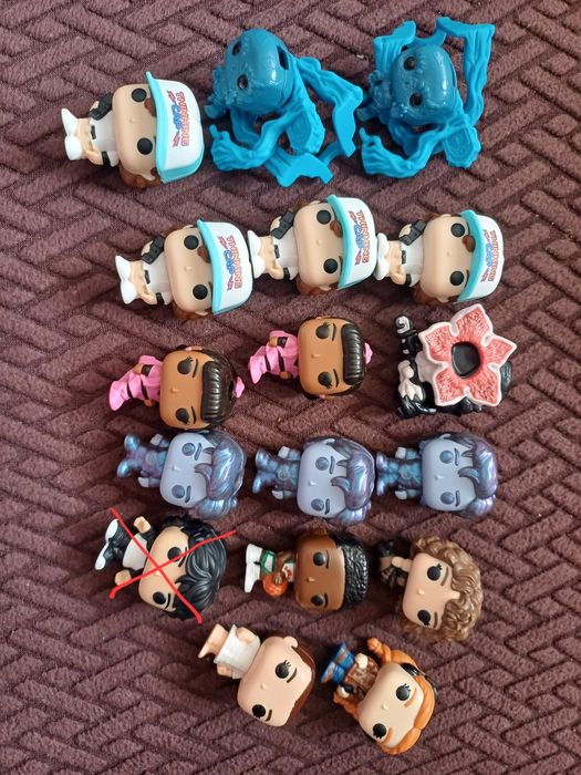 Фігурки Kinder Joy Stranger Things